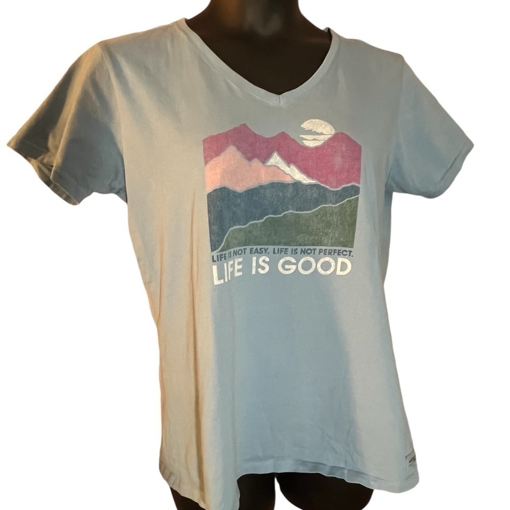Life Is Good girls Crusher V-neck baby blue Short Sleeve T-shirt Large